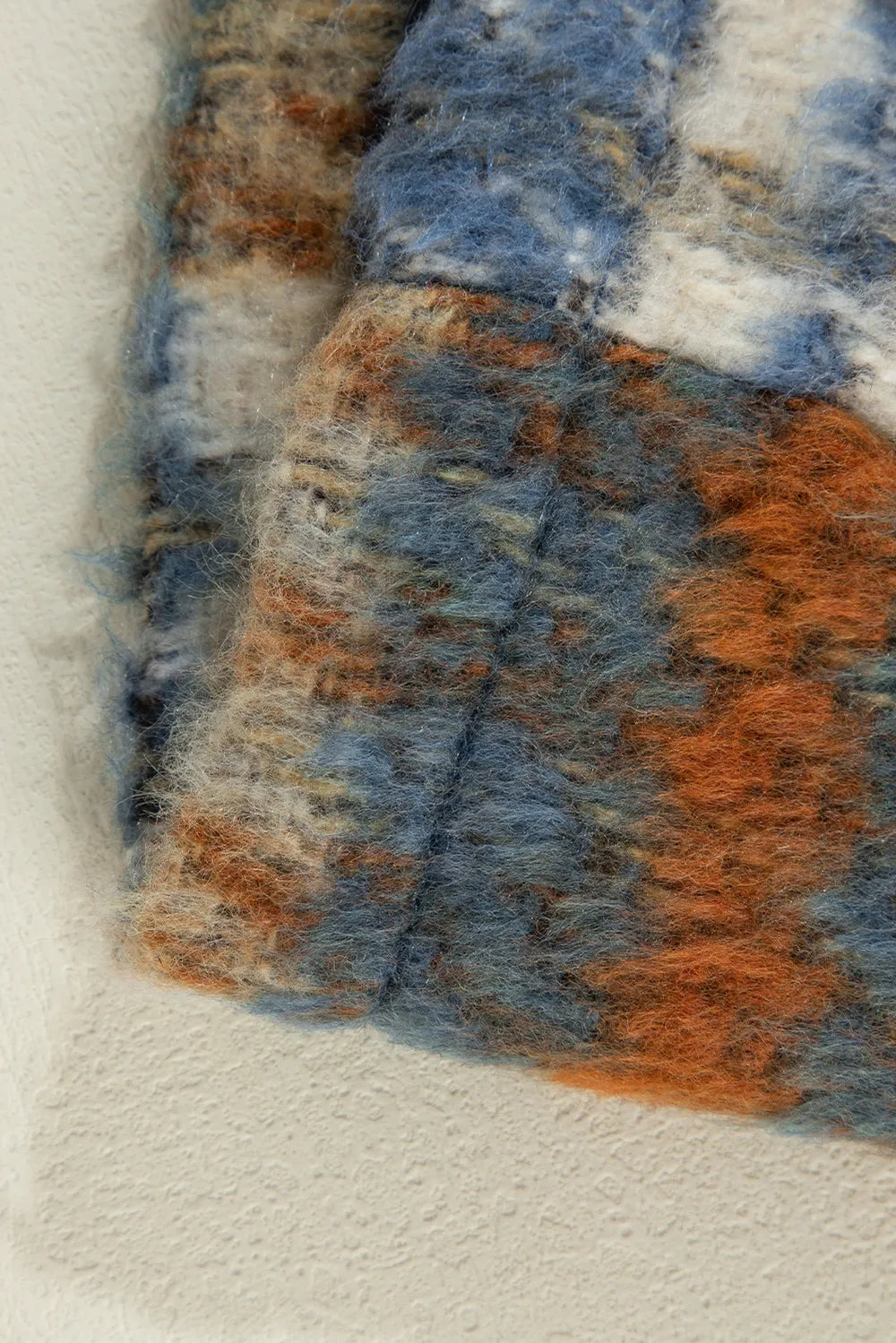 00166c2d183d4b49b5b4f77e95bbcddd-Max