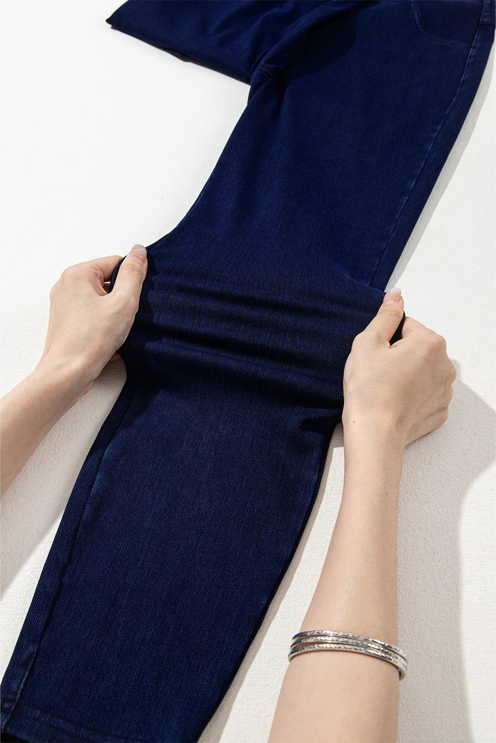 229926cc-9ad5-4b01-a725-b472dcd9f6ad-Max